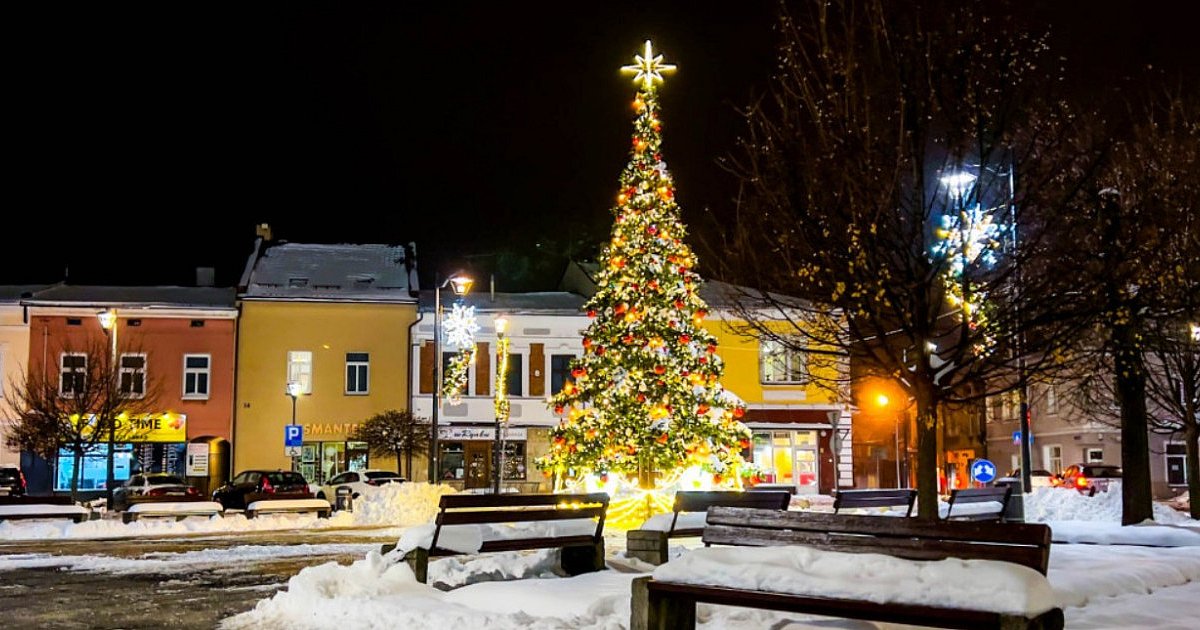 Miasto szykuje się do świąt. Jest przetarg na dekoracje - HEJ.MIELEC.PL