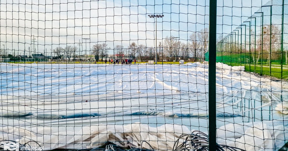 Problemów z balonem ciąg dalszy. "Pod znakiem zapytania…" - HEJ.MIELEC.PL