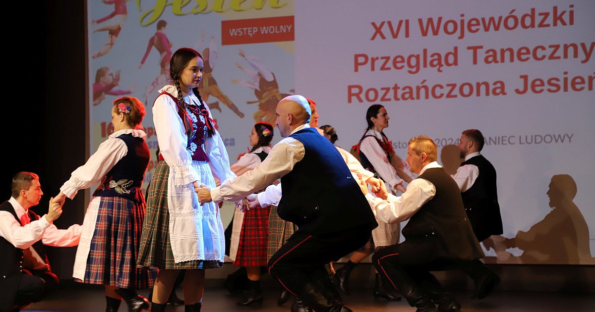 "Roztańczona Jesień" z sukcesami dla ZPiT "Chorzelowiacy" [FOTO] - HEJ.MIELEC.PL