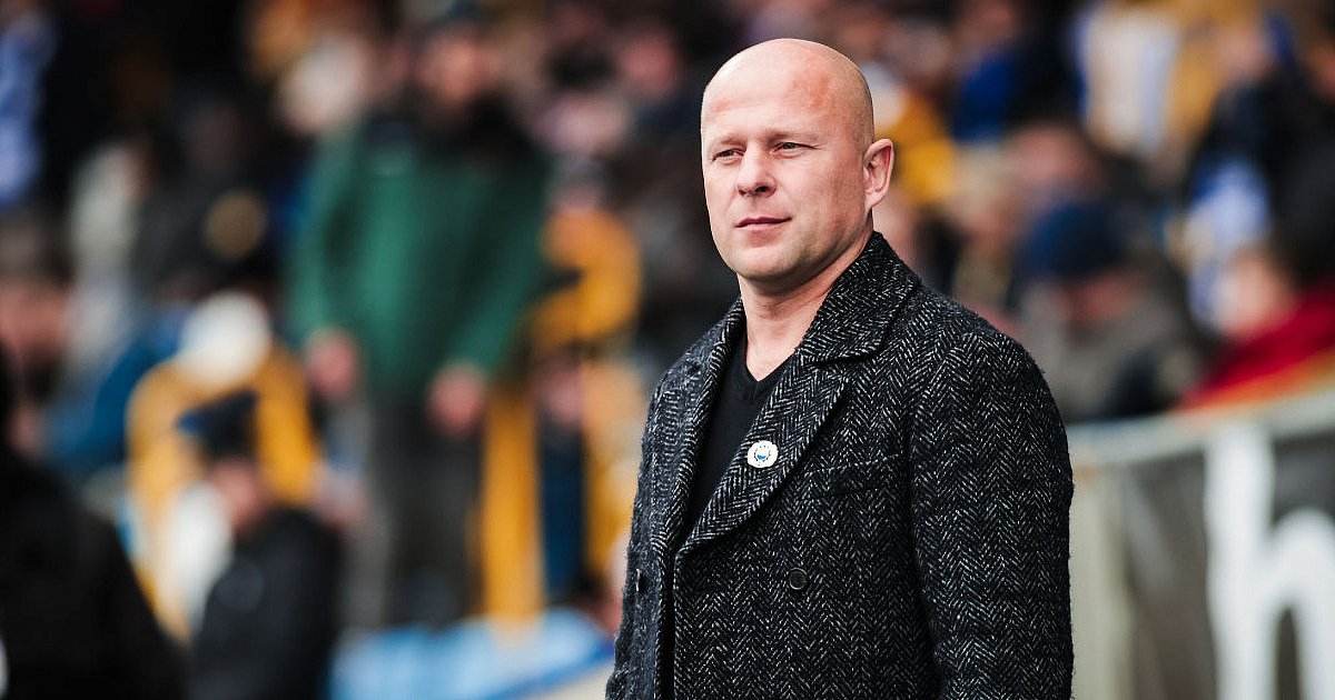 Stal - Legia. Janusz Niedźwiedź: musimy zagrać odważnie - HEJ.MIELEC.PL