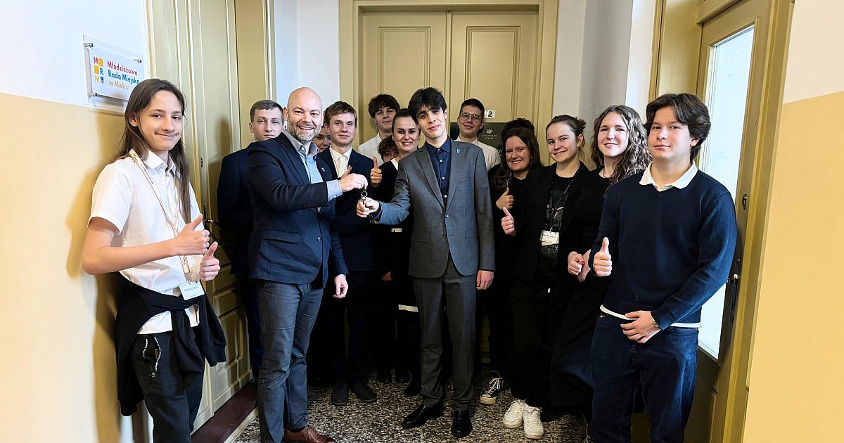 Młodzieżowa Rada Miejska ma swoją siedzibę - HEJ.MIELEC.PL