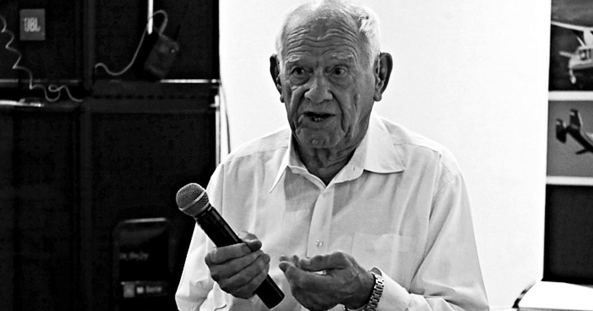 Zmarł Teofil Lenartowicz - pasjonat mieleckiego lotnictwa - HEJ.MIELEC.PL