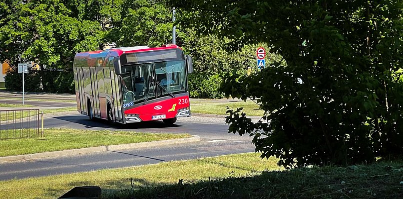 Bezpłatna komunikacja miejska uchwalona. Przejazdy od października - 92359