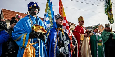 Przecław powitał Trzech Króli. Kolędowanie na Rynku [FOTO]-92542