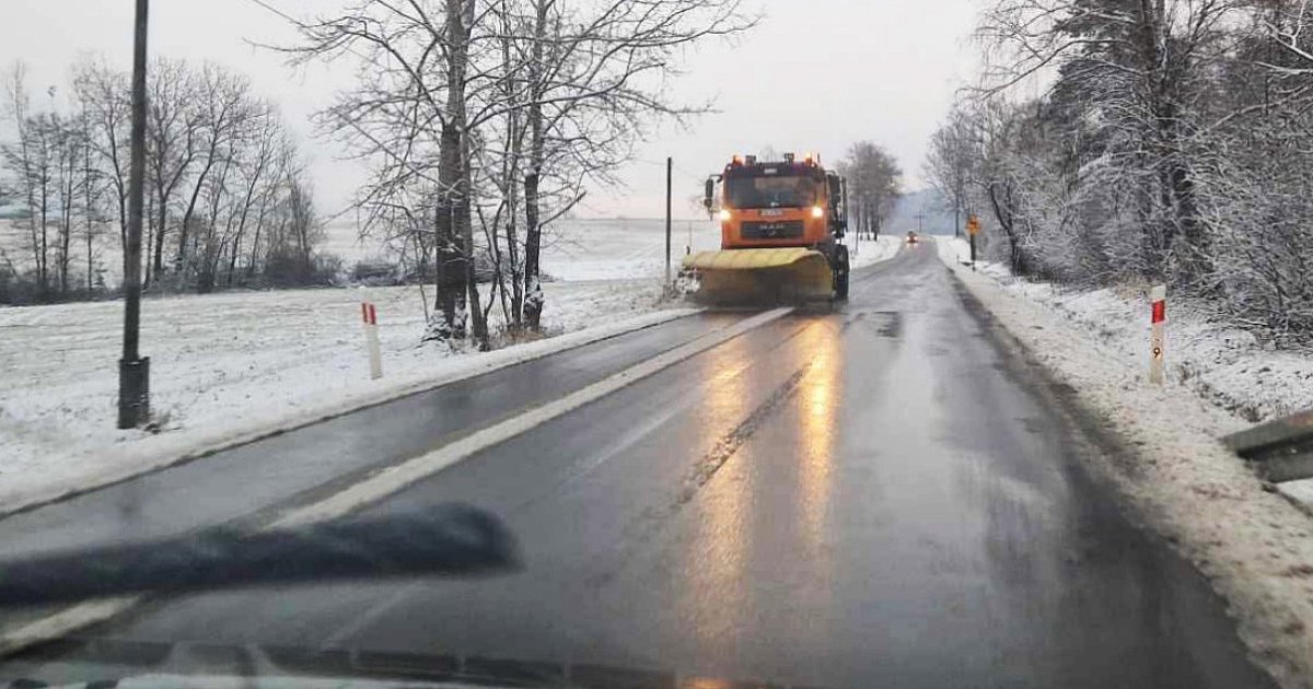 Jest ostrzeżenie! Znów będzie ślisko! - HEJ.MIELEC.PL