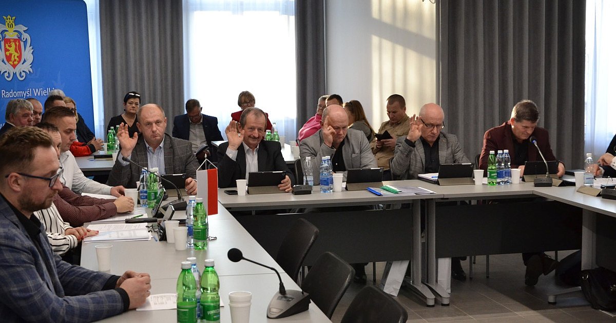 Budżet gminy Radomyśl Wielki przyjęty. 41 mln zł na inwestycje - HEJ.MIELEC.PL