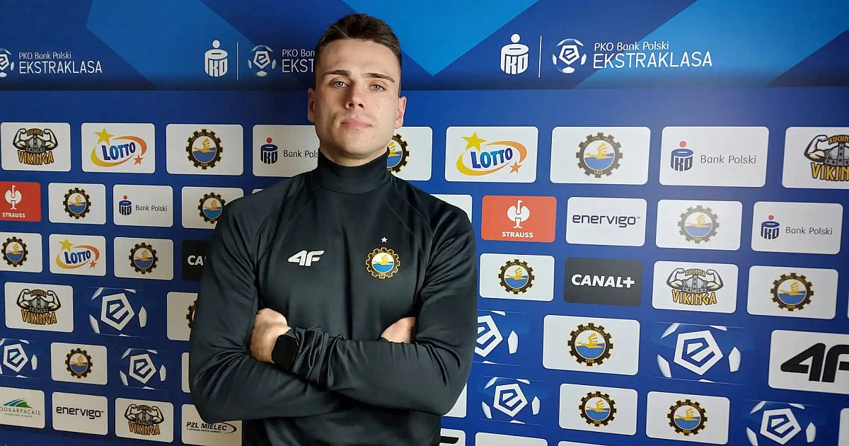 Kolejne roszady w Stali. Odchodzi zawodnik, przychodzi trener - HEJ.MIELEC.PL