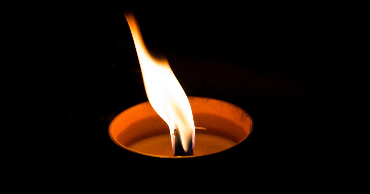 Kondolencje od Posłów Prawa i Sprawiedliwości - HEJ.MIELEC.PL