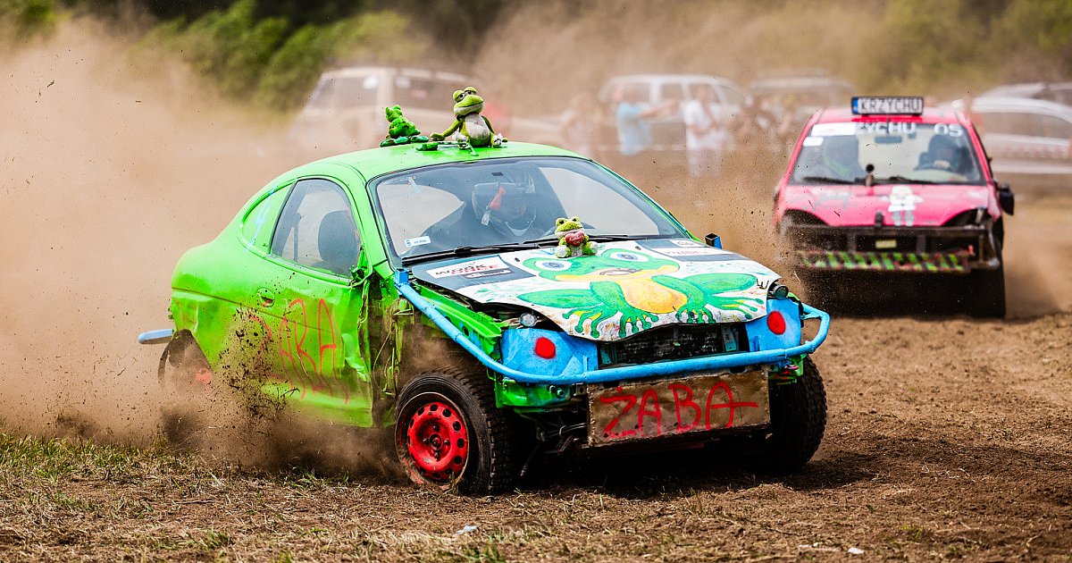 Charytatywny i efektowny WRAK RACE! 19 stycznia w Sarnowie! - HEJ.MIELEC.PL