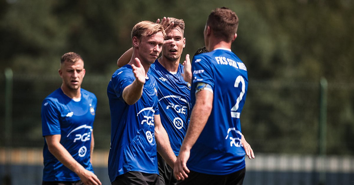 Stal Mielec prowadzi do przerwy z uczestnikiem Ligi Europy! - HEj.MIELEC.PL