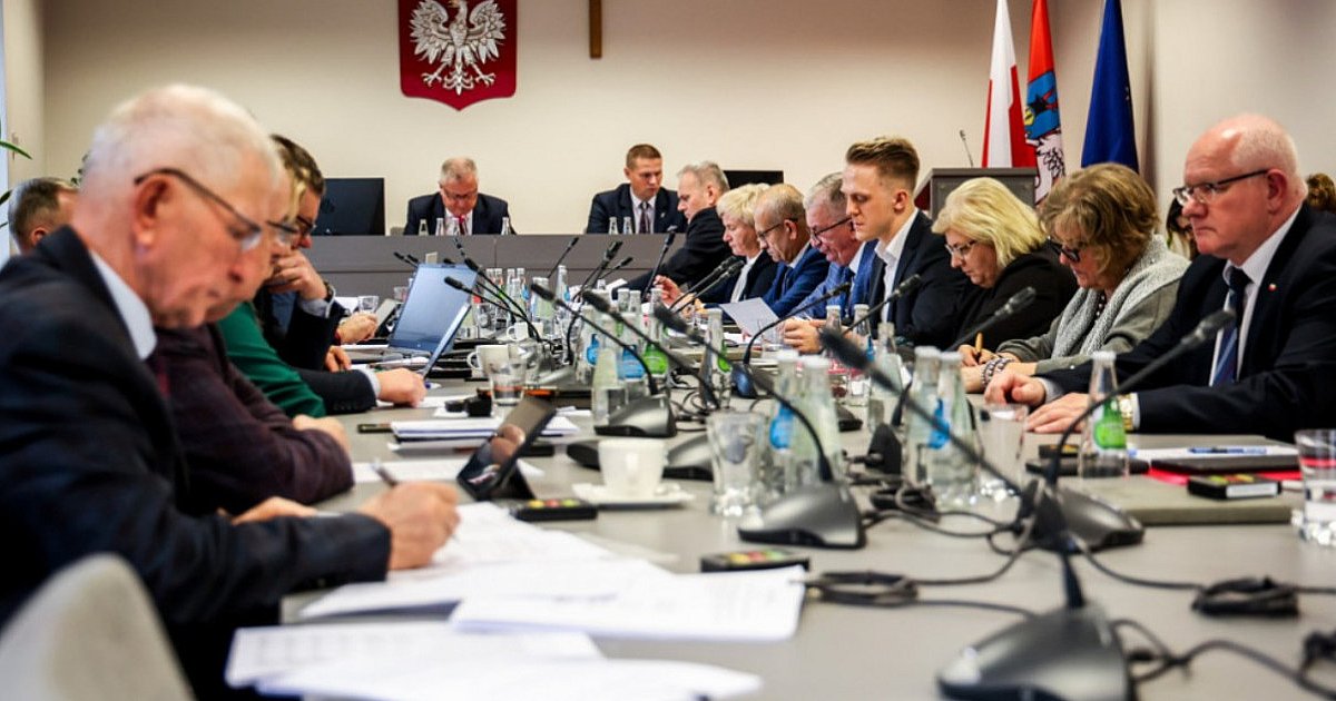 Jest data styczniowej sesji rady powiatu. Czym się zajmą? - HEJ.MIELEC.PL