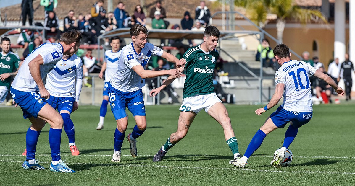 Legia Warszawa - FKS Stal Mielec w Hiszpanii! Mamy zdjęcia i wideo! - HEJ.MIELEC.PL