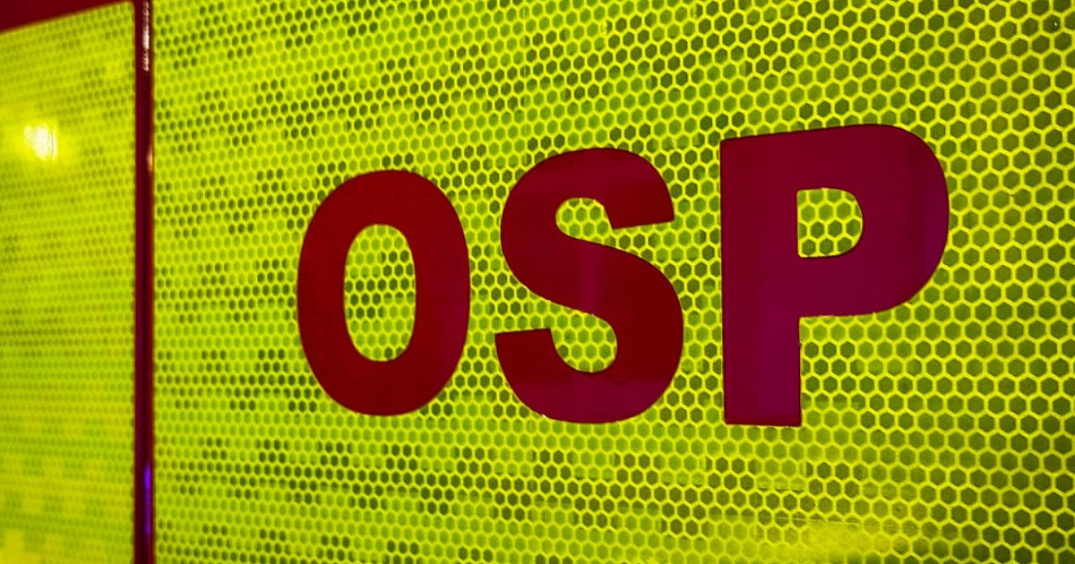 Umowa na samochód dla lokalnego OSP podpisana - HEJ.MIELEC.PL