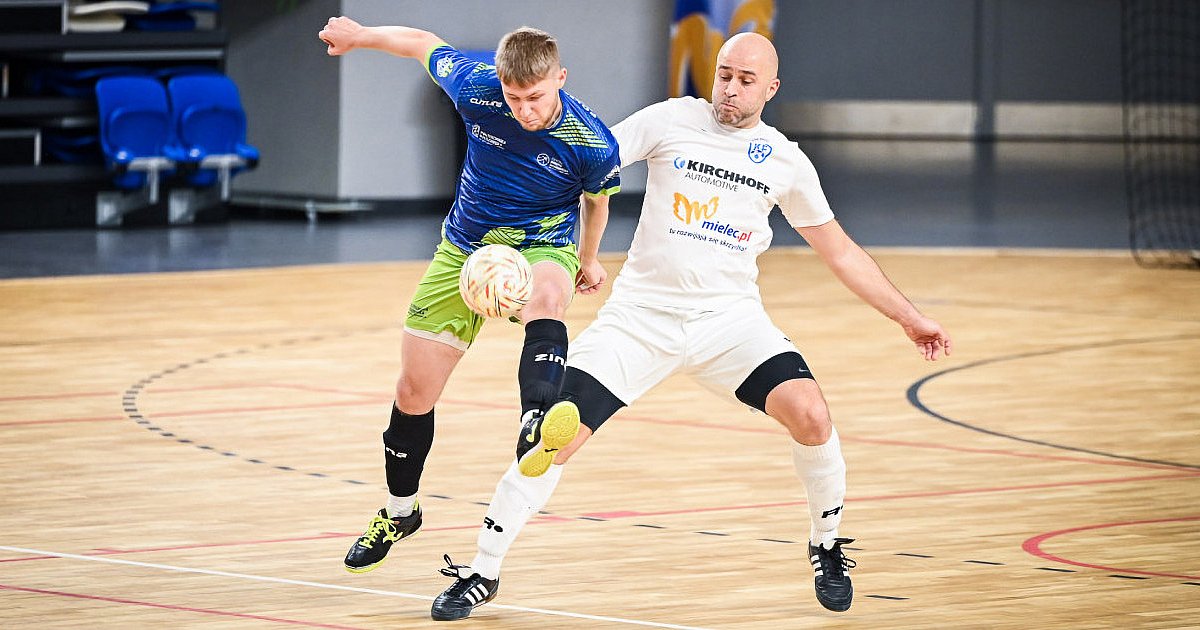 Smutne pożegnanie z ligą futsalu [FOTO] - HEJ.MIELEC.PL
