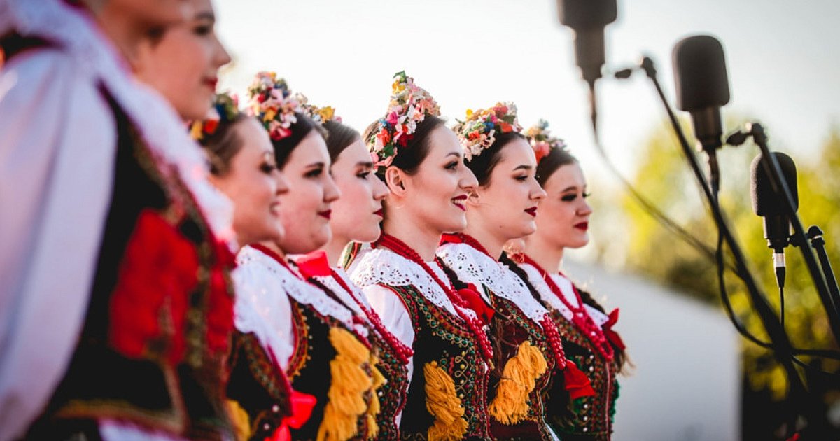 "Rzeszowiacy" z plenerowym występem na majówkę! - HEJ.MIELEC.PL