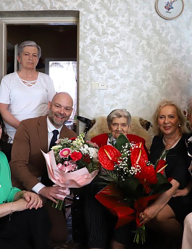 Piękny jubileusz pani Wandy. Świętowała 100 urodziny!-95974