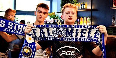 Stal Mielec walczy o punkty, a kibice wspierają ją w NOID BISTRO [FOTO]-96019