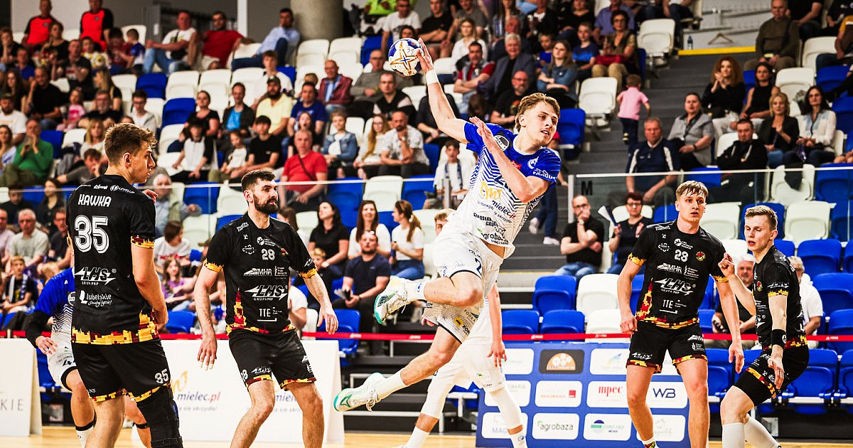 Majówkowa wiktoria Handball Stali! [FOTO] - HEJ.MIELEC.PL