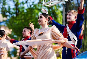 „Rzeszowiacy” z plenerowym występem. Na majówkę! [FOTO]-96103