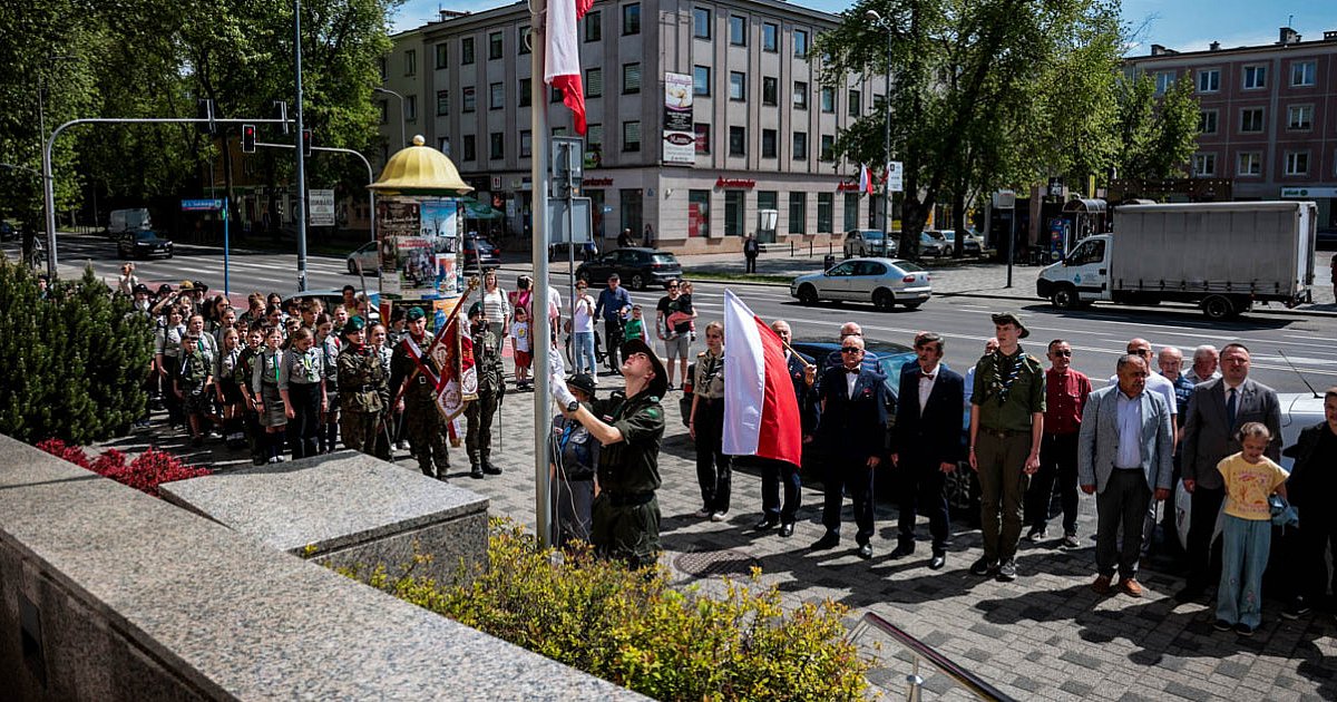 Dzień Flagi RP. Tak świętowali mielczanie [FOTO] - HEJ.MIELEC.PL