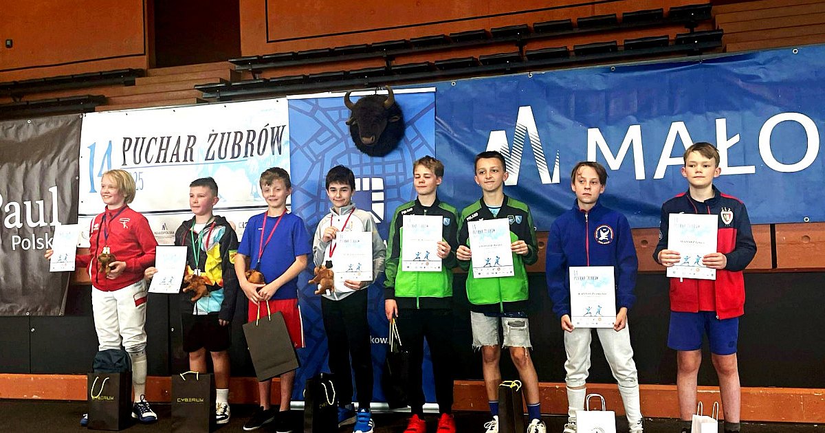 Żubry na finiszu - Mieleckie kluby z awansem do finałów w Niepołomicach - HEJ.MIELEC.PL