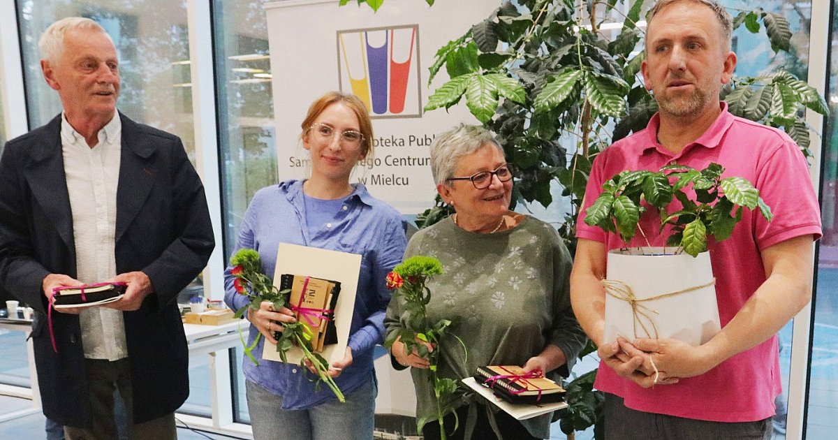Kawowy wieczór w bibliotece. Przy książce [FOTO] - HEJ.MIELEC.PL