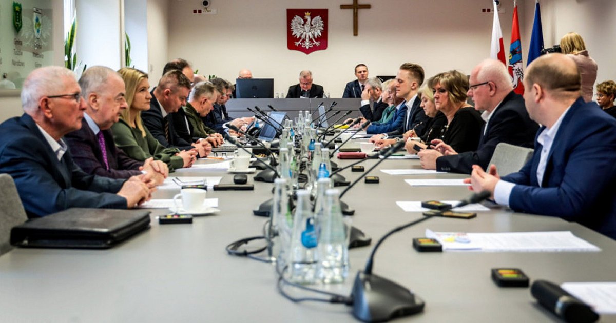 Będzie sesja w powiecie. Znowu o szpitalu - HEJ.MIELEC.PL