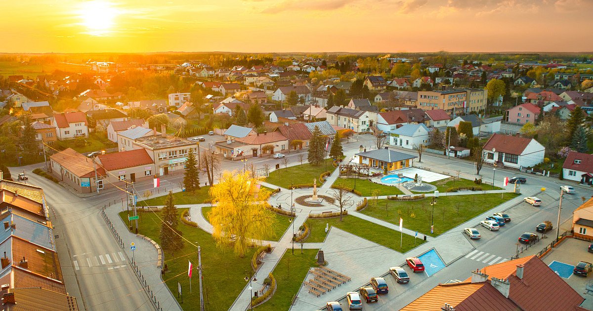Świętujmy razem Piętnastolecie Odzyskania Praw Miejskich przez Miasto Przecław! - HEJ.MIELEC.PL