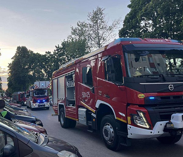 Pożar mieszkania na Osiedlu Lotników-96695