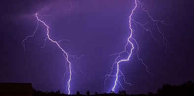 Poważne ostrzeżenie przed burzami. Alerty dla regionu-97026