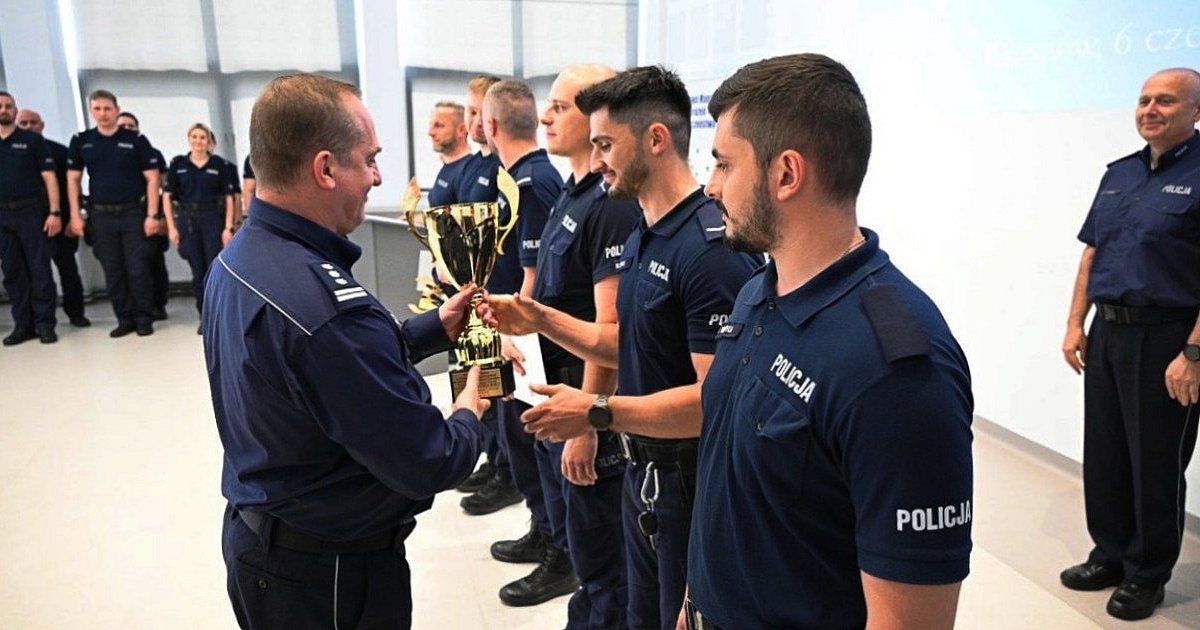 Policjanci z Mielca najlepszą parą patrolową na Podkarpaciu - HEJ.MIELEC.PL