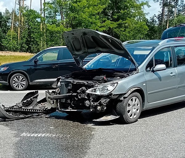 Wypadek na obwodnicy Mielca! Są utrudnienia!-97449