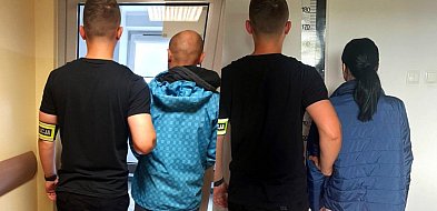 Powtórka z „rozrywki”. Kolejna para kradła w drogeriach-97509