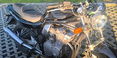 Pijany i bez kasku wjechał w ogrodzenie-97538