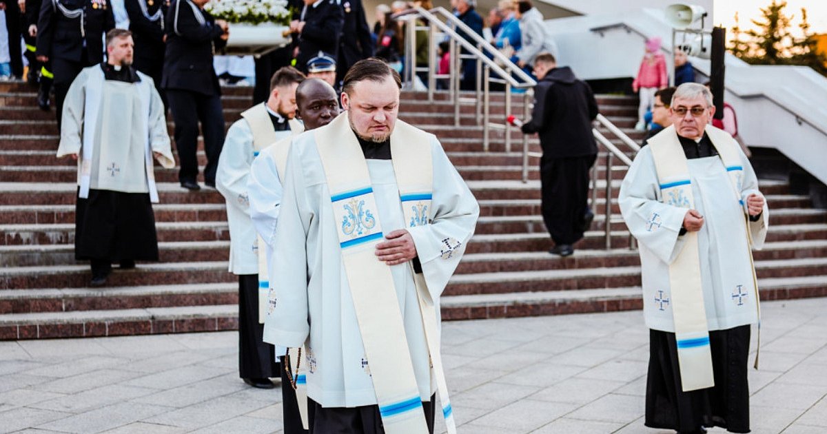 Zmiany w mieleckich parafiach. Odchodzi ceniony duszpasterz - HEJ.MIELEC.PL