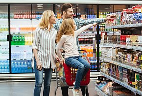 Polacy ruszą do sklepów? Taka niedziela nie zdarza się często-97850
