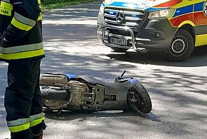 Pijaniutki wbił się skuterem w auto-97967