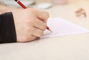 To zaważy na przyjęciu do szkoły średniej. Uczniowie już liczą punkty-98051