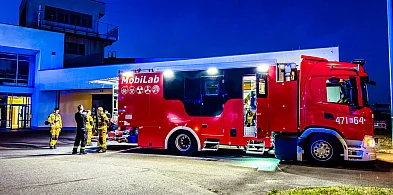 Groźna chemia przy lotnisku? Strażacy i policja w akcji-98070