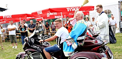 Tłumy na Festynie Parafialnym w Chorzelowie [FOTO]-98084