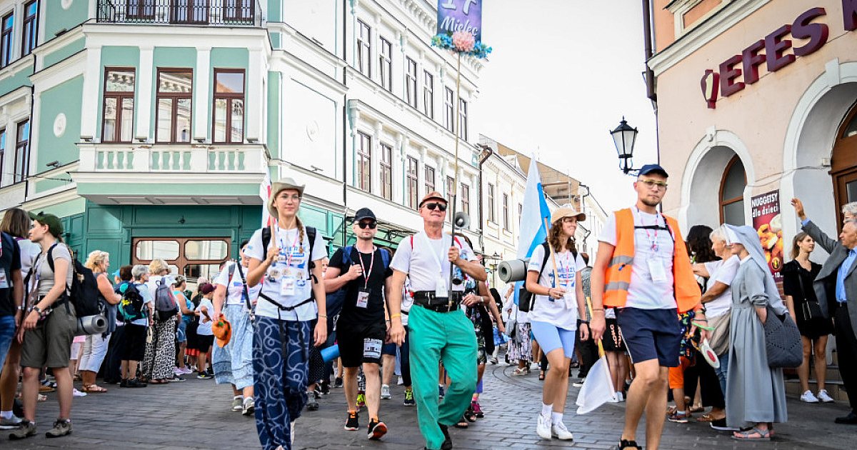 Ruszyły zapisy na 43. Pieszą Pielgrzymkę Tarnowską  - HEJ.MIELEC.PL