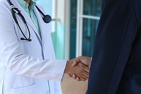 Wystarczy jeden wniosek. ZUS z programem dla pracujących-98133
