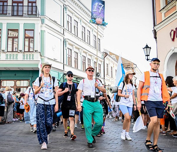 Ruszyły zapisy na 43. Pieszą Pielgrzymkę Tarnowską-98140