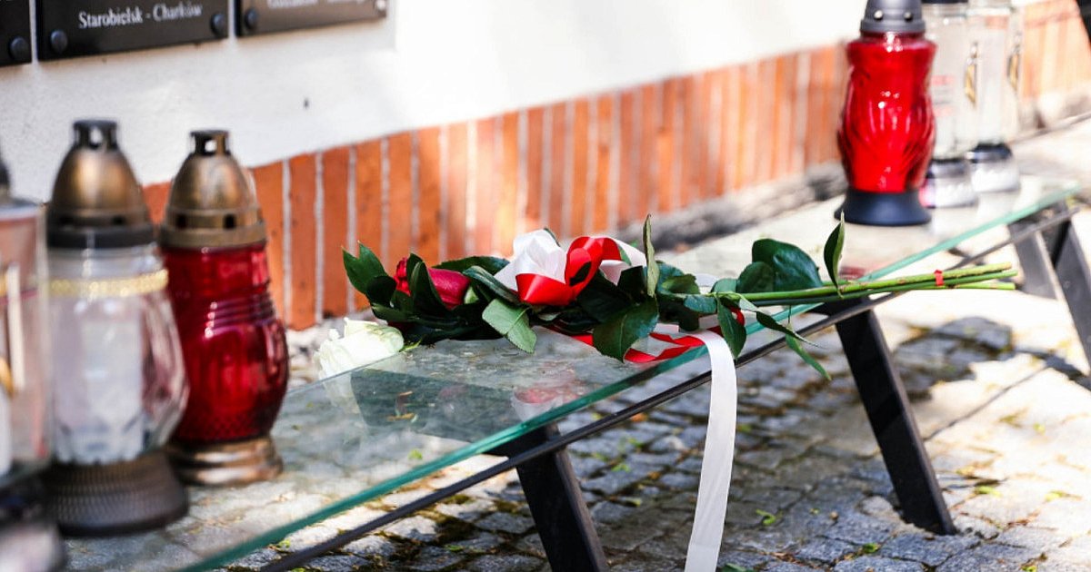 Upamiętnią ofiary zbrodni wołyńskiej - HEJ.MIELEC.PL