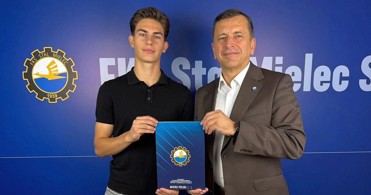 Paweł Kwiatkowski zawodnikiem FKS Stal Mielec - HEJ.MIELEC.PL