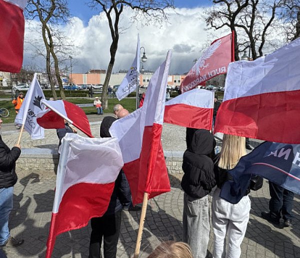 W sobotę zawrze w całej Polsce. Szykują się masowe manifestacje-98421