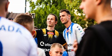 FKS Stal Mielec gotowa na nowy rozdział! Oto aktualny skład Biało-Niebieskich -98458