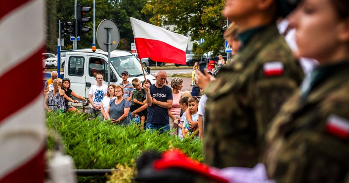 Rocznica Powstania Warszawskiego. Zawyją syreny - HEJ.MIELEC.PL