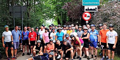 Z Mielca na Jasną Górę. Rowerowi pielgrzymi już u celu -98703