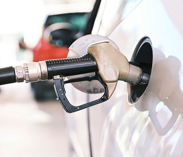 Ceny paliw nadal stabilne. Ale eksperci mówią o możliwych podwyżkach-98851
